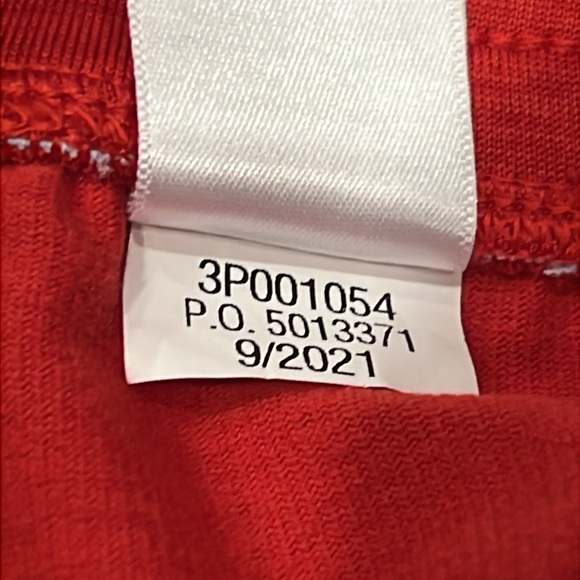 Vineyard Vines Red Jogger Pants w/Blue Drawstring Size Large (16) - Picture 12 of 14